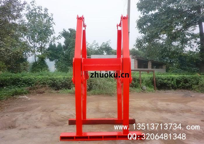 叉(cha)車(che)抱磚(zhuan)機(ji)