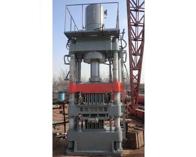 多孔磚(zhuan)機(ji)