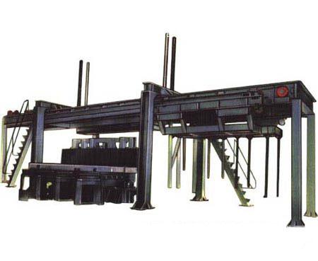 地(di)面翻轉切(qie)割機(ji)