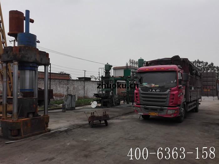 金屬屑壓(ya)塊(kuai)機(ji)