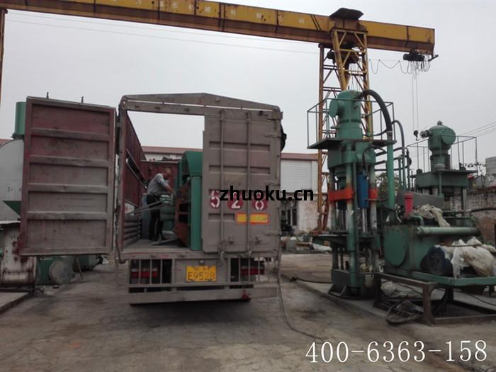 金屬屑壓(ya)塊(kuai)機(ji)