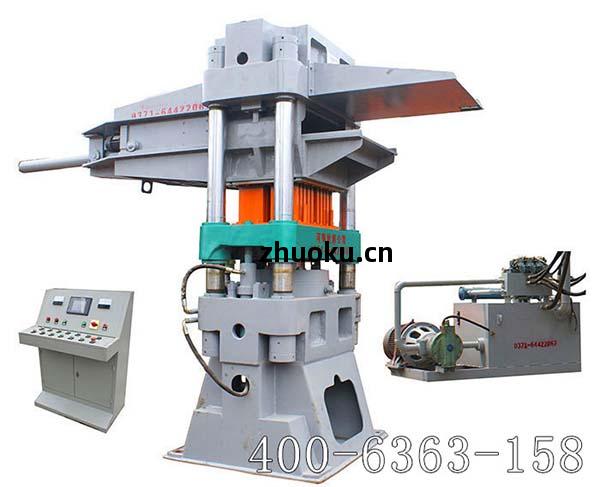 自動液(ye)壓磚(zhuan)機(ji)
