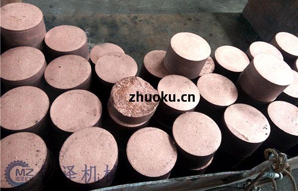 銅屑壓(ya)塊機(ji)客(ke)戶現(xian)場(chang)